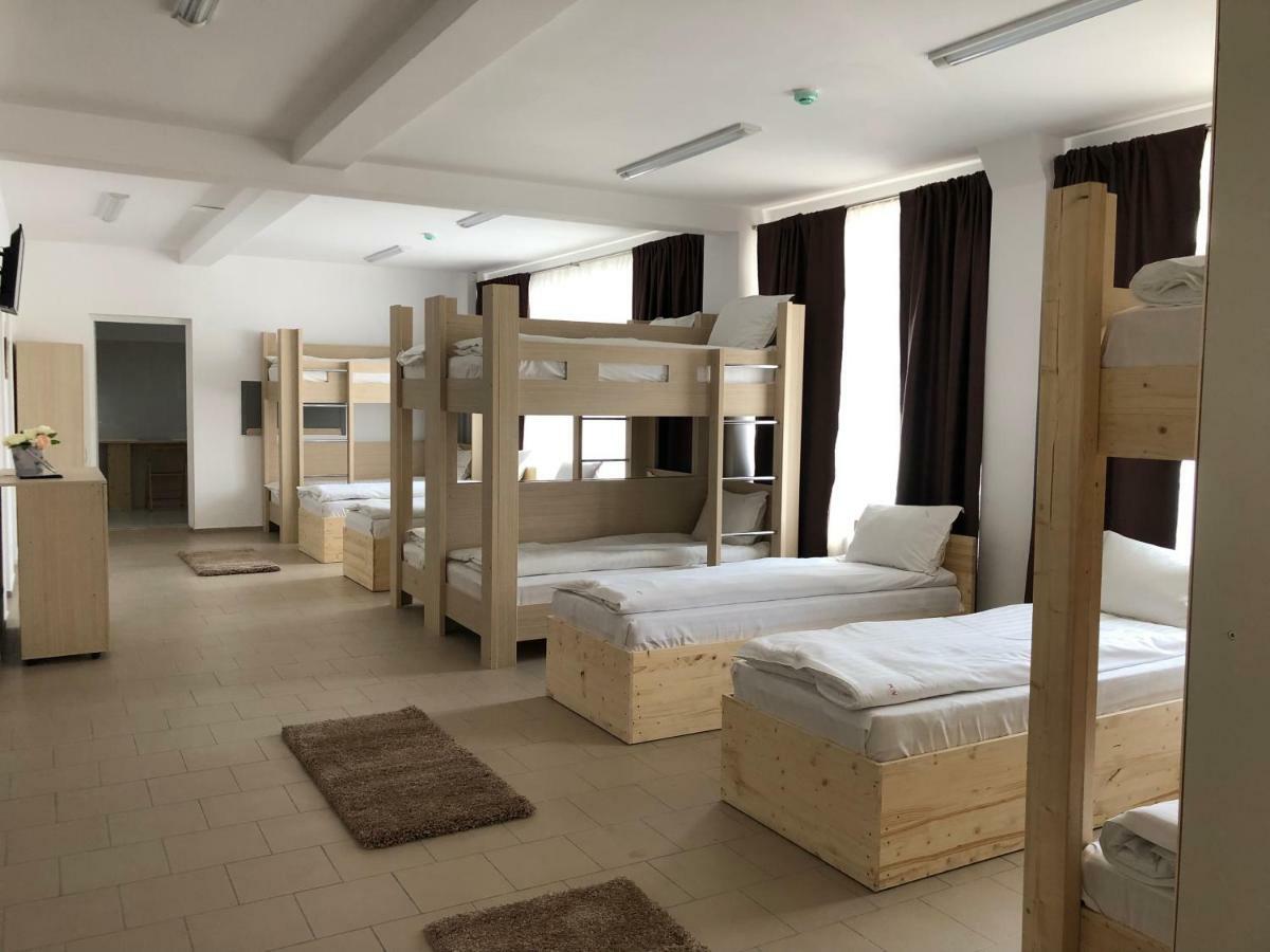 Hotel Nova Residence Popesti-Leordeni Eksteriør bilde