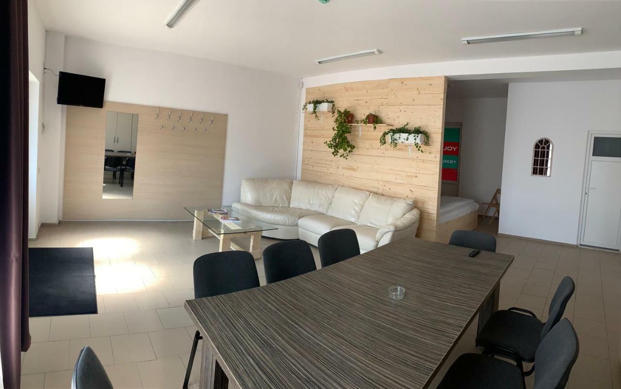 Hotel Nova Residence Popesti-Leordeni Eksteriør bilde